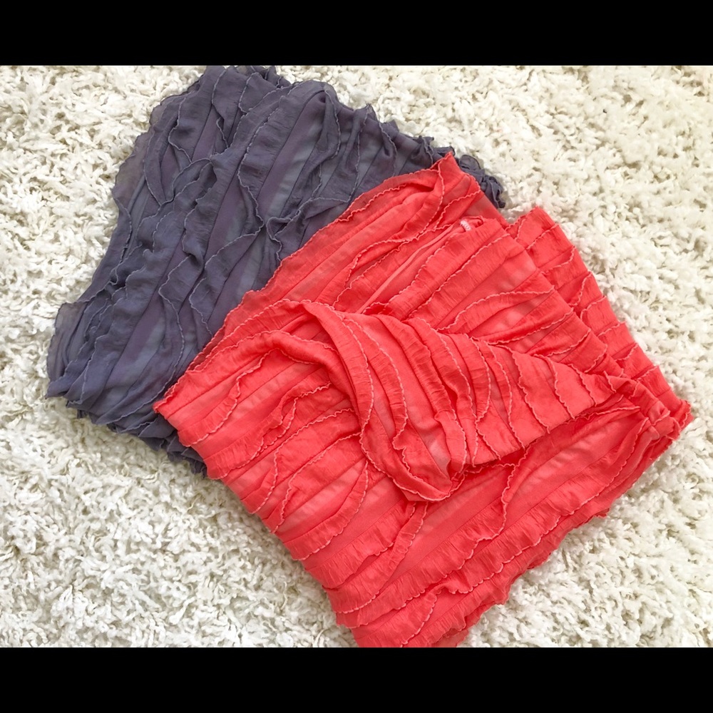 NWOT Set of 2 Ruffled Infinity Scarves